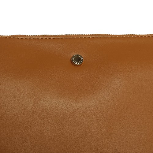 LA FILLE DES FLEURS: Alain pochette camel