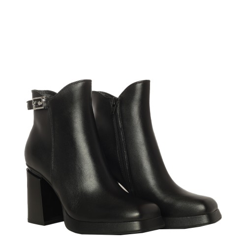 LIU•JO: Stivaletti Nana02 neri