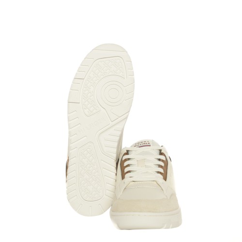 Tommy Hilfiger: Sneakers stile Basket avorio